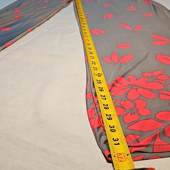 Reborn Wide-Legged Leggings/Dance Pants Size Large  EUC  Rayon/Spandex Blend - Picture 5 of 8